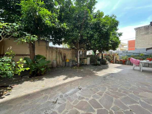 Foto Appartamento in vendita a Pomigliano D'Arco