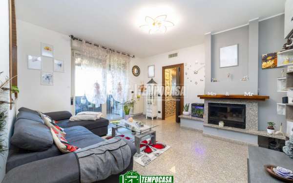 Foto Appartamento in vendita a Pozzuolo Martesana