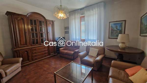 Foto Appartamento in vendita a Prato