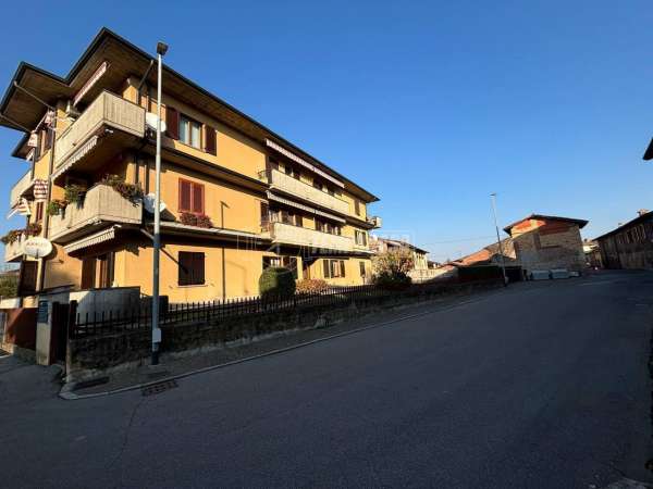 Foto Appartamento in vendita a Pumenengo