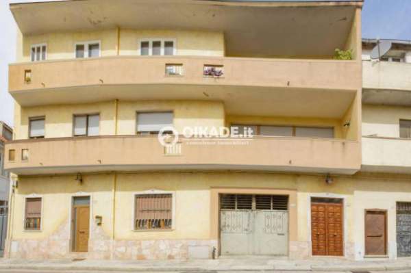 Foto Appartamento in vendita a Quartu Sant'Elena - 7 locali 180mq