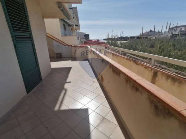 Foto Appartamento in vendita a Ragusa, Punta Braccetto