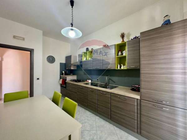 Foto Appartamento in vendita a Ragusa, Villa Pax