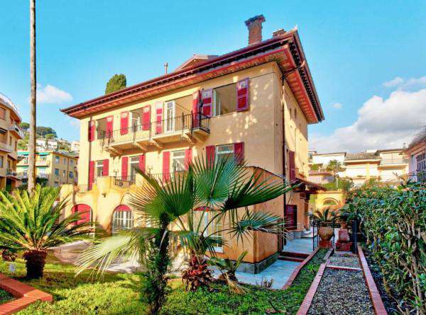 Foto Appartamento in vendita a Rapallo