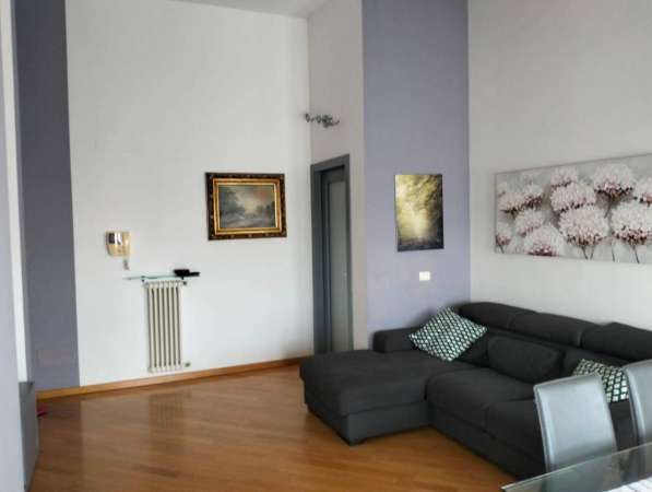 Foto Appartamento in vendita a Reggio Emilia