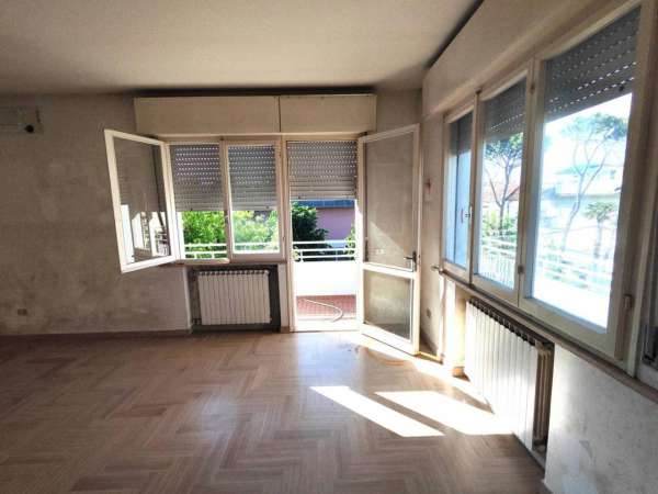 Foto Appartamento in vendita a Riccione