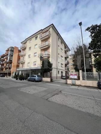 Foto Appartamento in vendita a Rieti