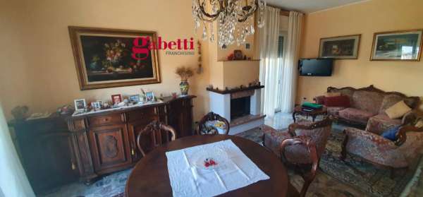 Foto Appartamento in vendita a Rimini