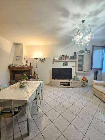 Foto Appartamento in vendita a Rimini