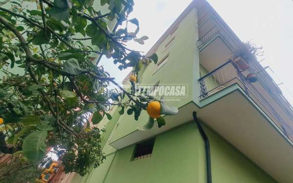Foto Appartamento in vendita a Riva Ligure
