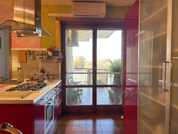 Foto Appartamento in vendita a Roma