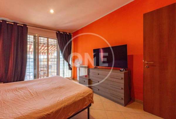 Foto Appartamento in vendita a Roma