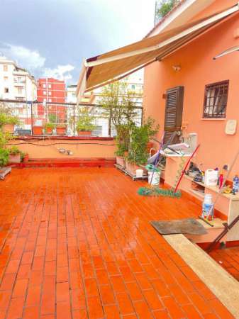 Foto Appartamento in vendita a Roma