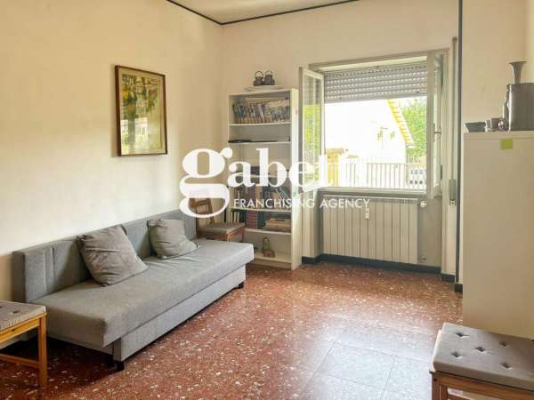 Foto Appartamento in vendita a Roma
