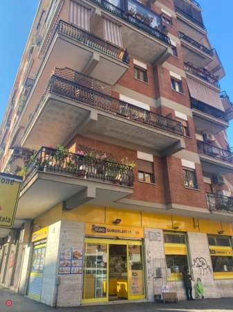 Foto Appartamento in vendita a Roma