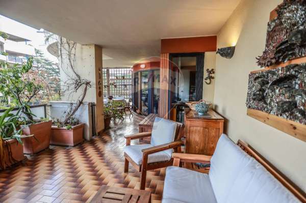 Foto Appartamento in vendita a Roma
