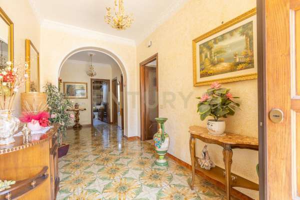 Foto Appartamento in vendita a Roma