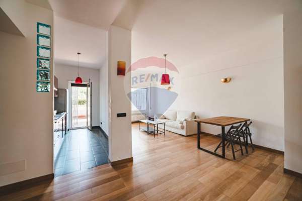 Foto Appartamento in vendita a Roma