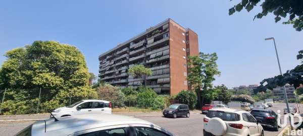 Foto Appartamento in vendita a Roma