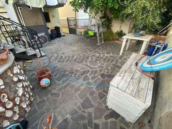 Foto Appartamento in vendita a Rosignano Marittimo