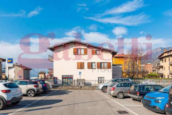 Foto Appartamento in vendita a Rovetta - 2 locali 50mq