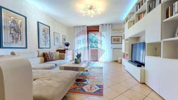 Foto Appartamento in vendita a Rozzano
