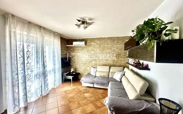 Foto Appartamento in vendita a Rozzano