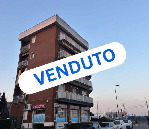 Foto Appartamento in vendita a Rozzano