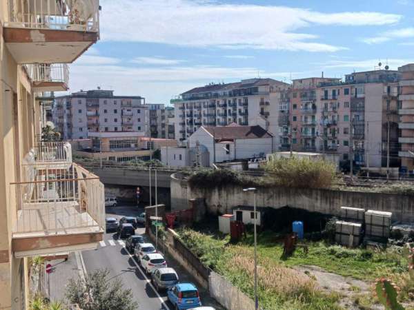 Foto Appartamento in vendita a Salerno