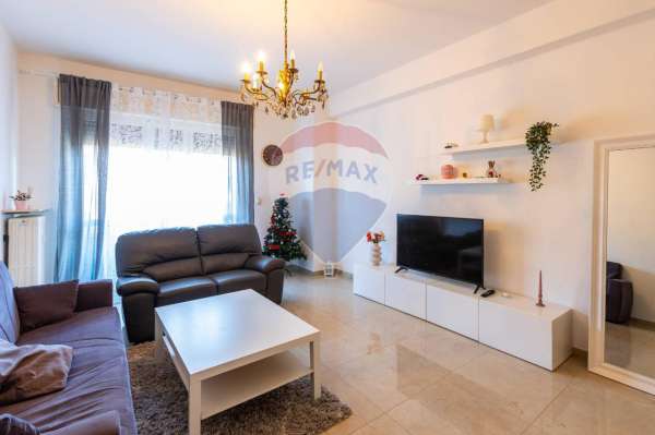 Foto Appartamento in vendita a Salsomaggiore Terme