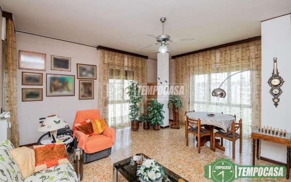 Foto Appartamento in vendita a San Donato Milanese