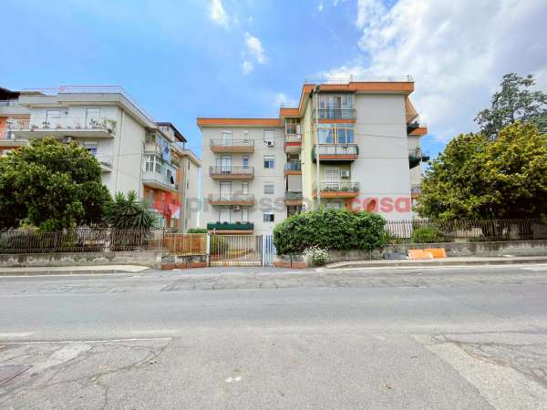 Foto Appartamento in vendita a San Giovanni La Punta