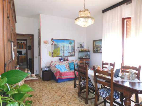Foto Appartamento in vendita a San Giuliano Terme 140 mq  Rif: 1321260