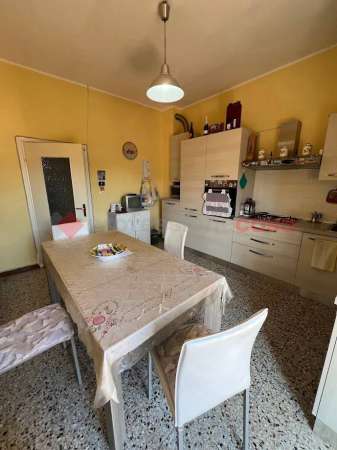 Foto Appartamento in Vendita a San Martino Buon Albergo