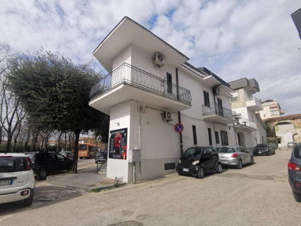 Foto Appartamento in vendita a San Nicola La Strada