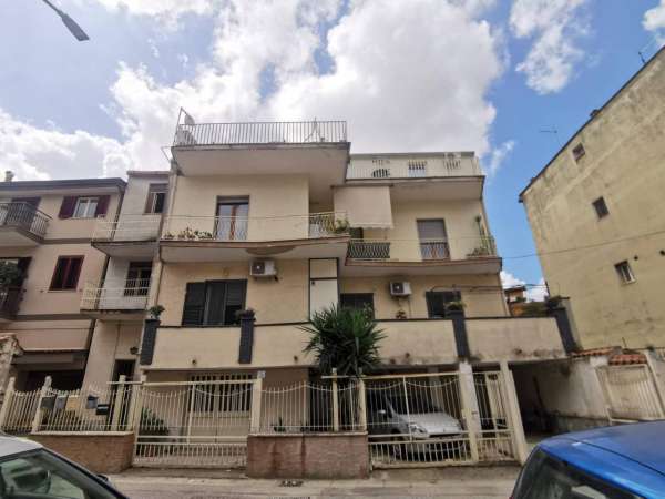 Foto Appartamento in vendita a San Nicola La Strada