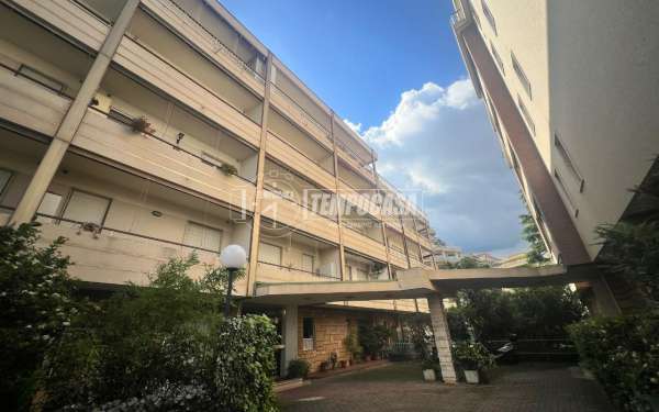 Foto Appartamento in vendita a Sanremo