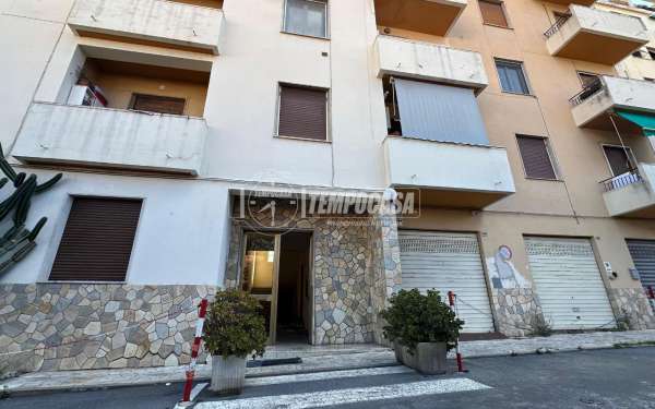 Foto Appartamento in vendita a Sanremo