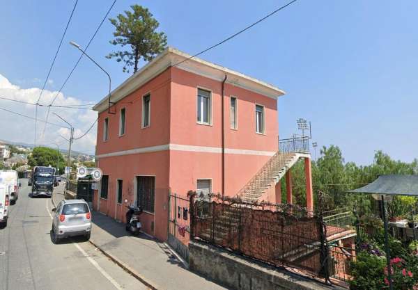 Foto Appartamento in vendita a Sanremo