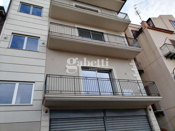 Foto Appartamento in vendita a Sant'Agata Di Militello
