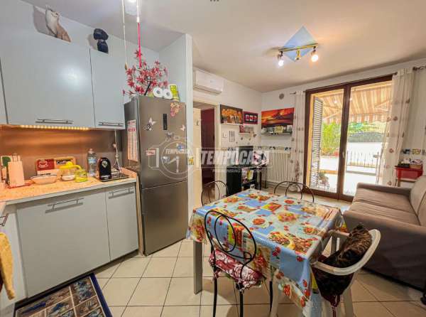 Foto Appartamento in vendita a Santarcangelo Di Romagna