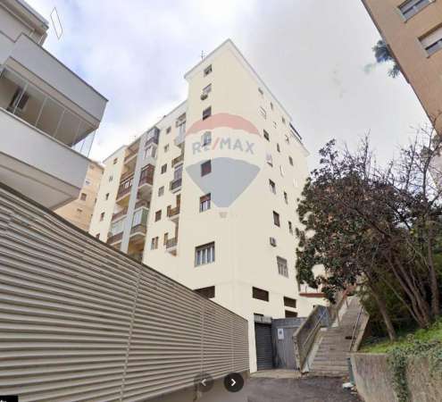 Foto Appartamento in vendita a Sassari