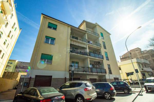 Foto Appartamento in vendita a Sassari