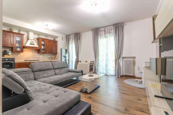 Foto Appartamento in vendita a Sasso Marconi