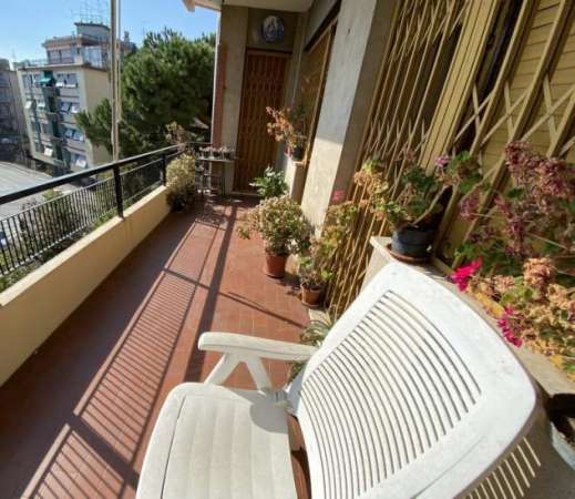 Foto Appartamento in vendita a Savona, Mongrifone