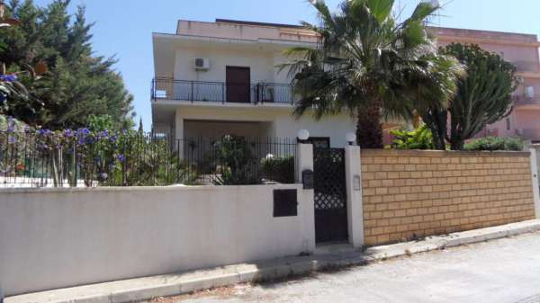 Foto Appartamento in vendita a Sciacca