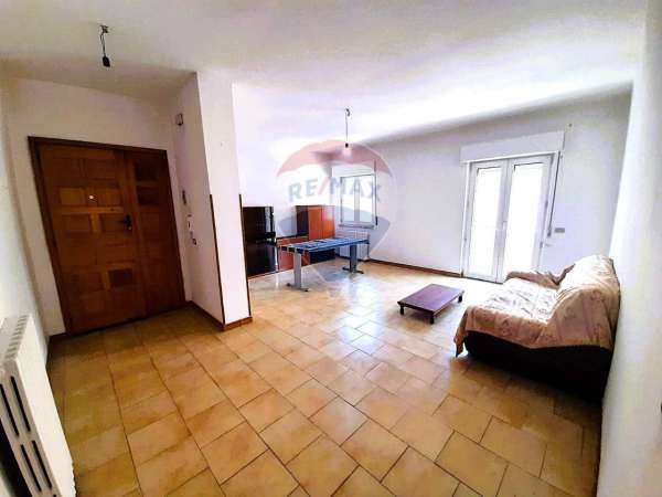 Foto Appartamento in vendita a Serra San Bruno