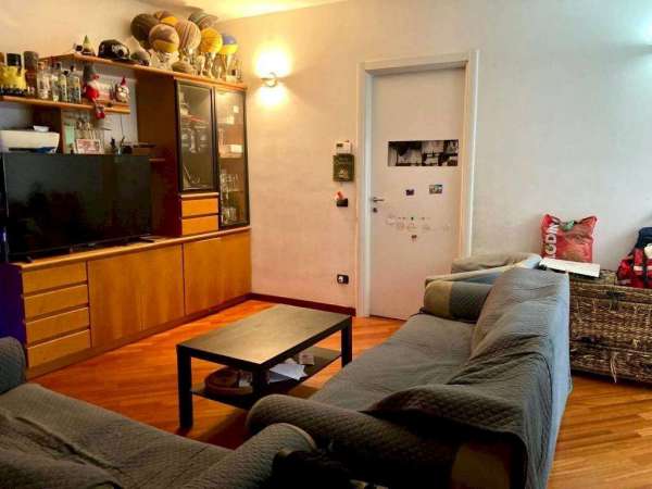 Foto Appartamento in Vendita a Sesto San Giovanni viale CASIRAGHI