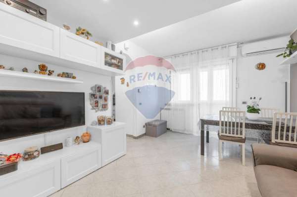 Foto Appartamento in vendita a Settimo Milanese