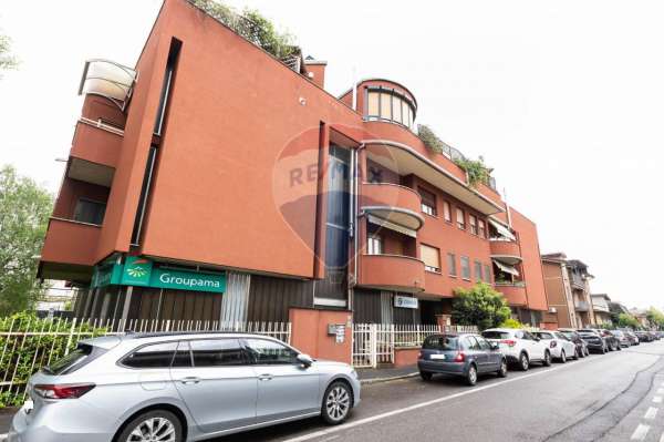 Foto Appartamento in vendita a Settimo Milanese